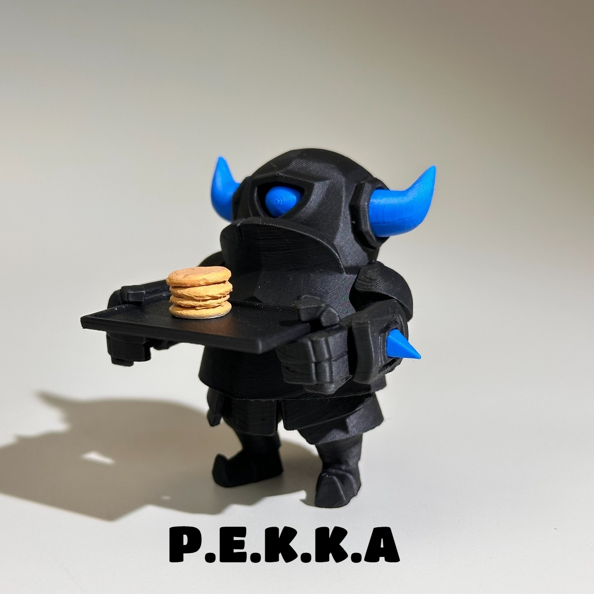 Clash Royale P.E.K.K.A. with P – Gaming Accessories For Room recenzja i cena